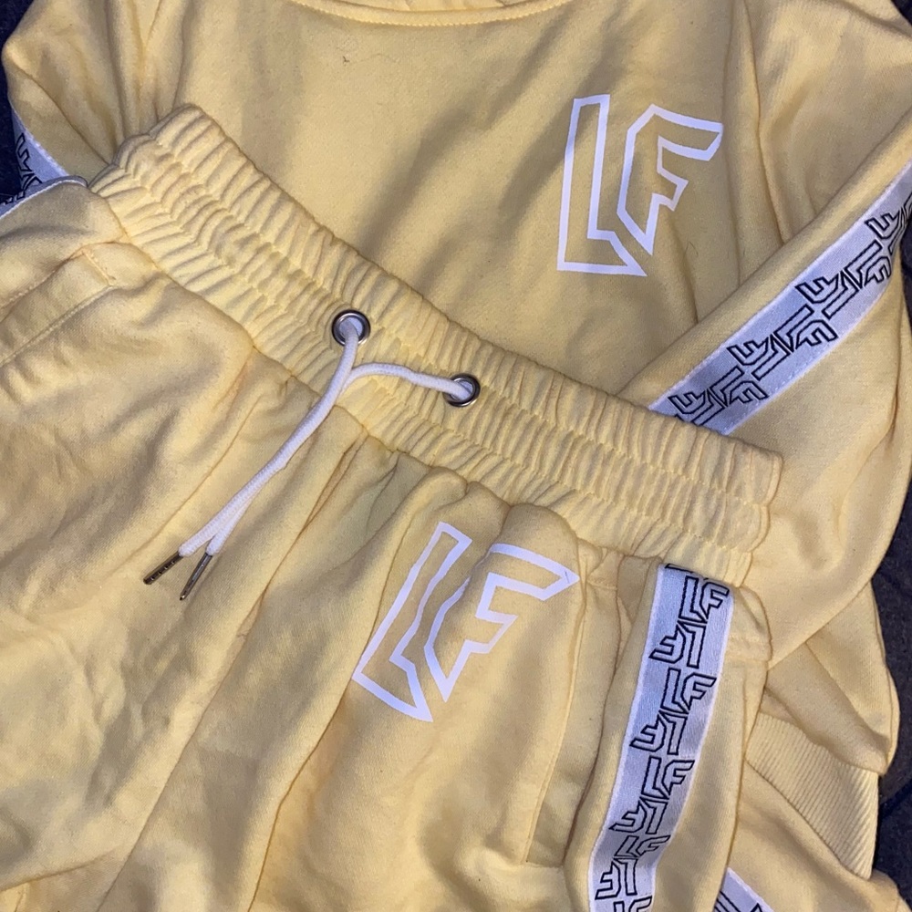 Yellow LF sweatsuit set - size Small